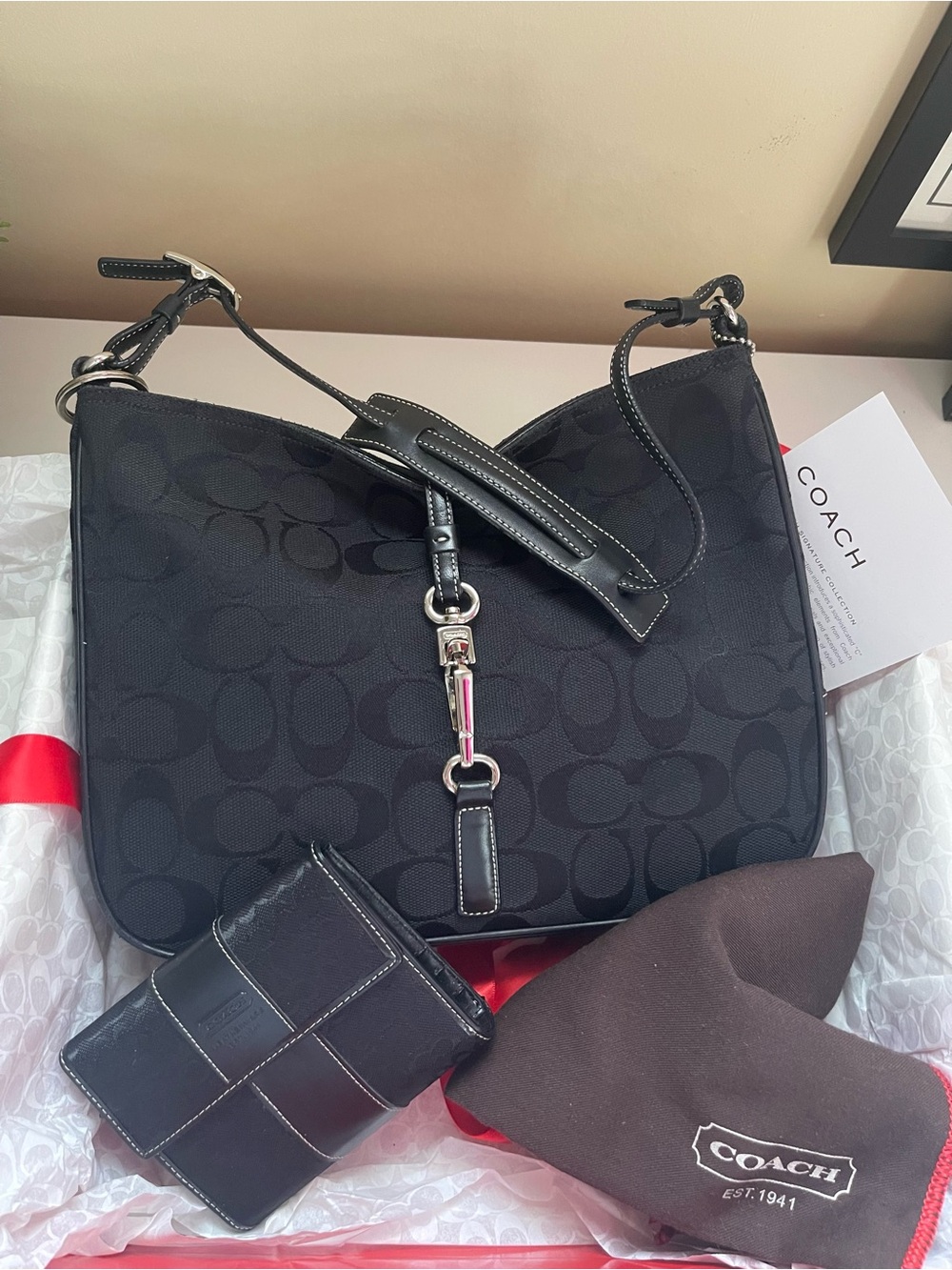 Coach Vintage Black Signature Hampton Shoulder Bag with Daisy Charm